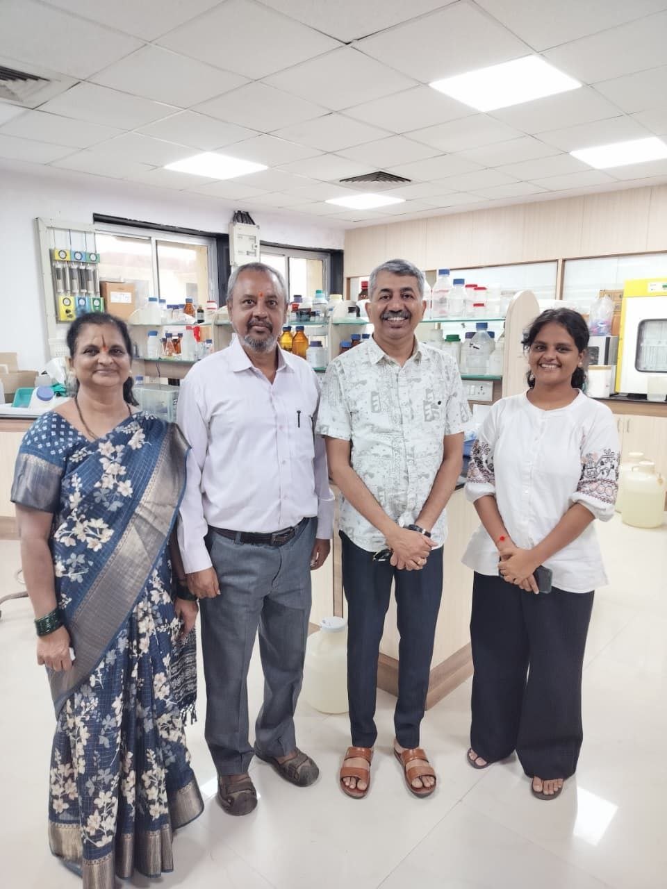 Mantri Lab gallery photograph 66
