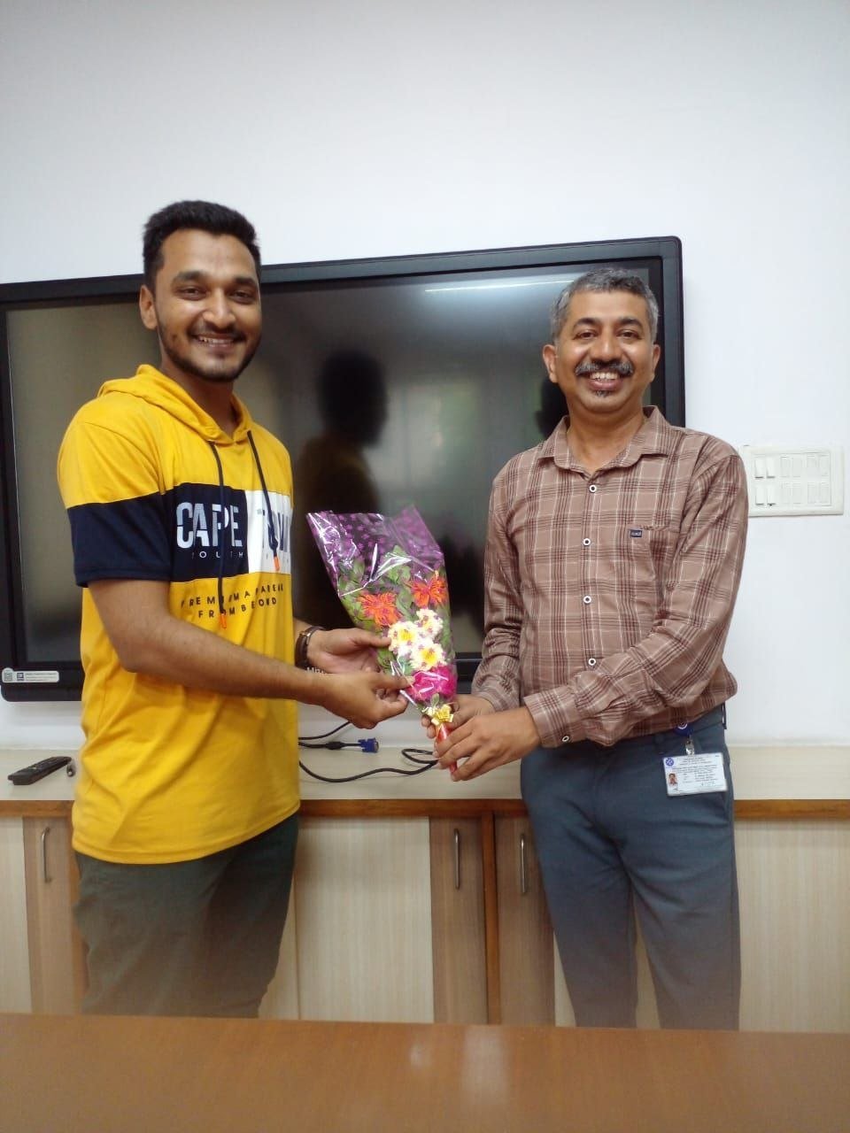 Mantri Lab gallery photograph 31