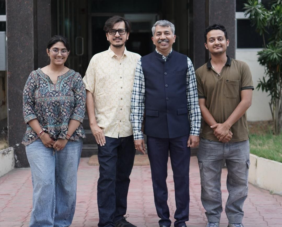 Mantri Lab gallery photograph 8
